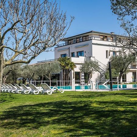 Appartamento Ideal Sirmione Esterno foto