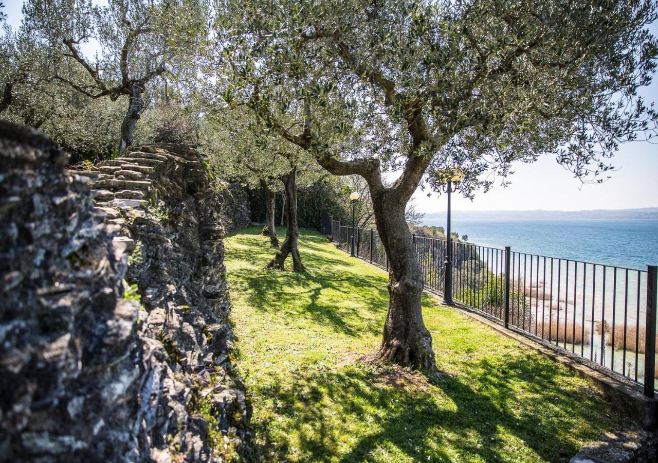 Appartamento Ideal Sirmione Esterno foto